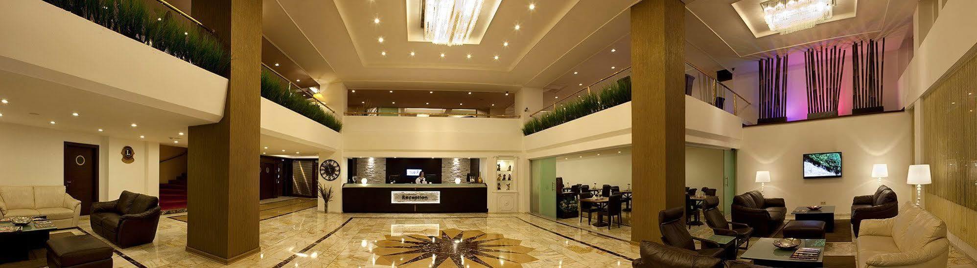 Susuzlu Atlantis Hotel Izmir Exteriör bild